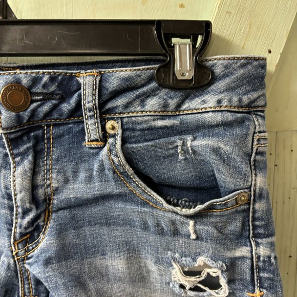American Eagle Super Stretch Cutoff Shorts Size 6 - Picture 5 of 15